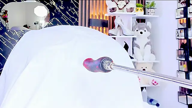 Snapshot of emma_liz2 chatting on October 2025 11:43:01 AM emma liz2 online show from October 2025 11:43:01 AM