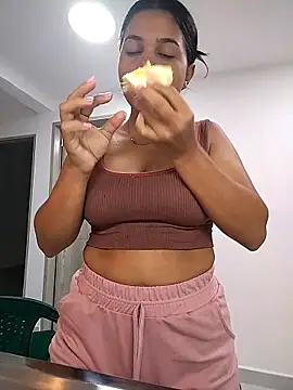 Eimy-04 online show from October 2025 09:27:01 AM