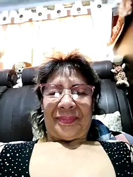 Snapshot of OliviaMorris1 chatting on September 2025 03:11:02 PM OliviaMorris1 online show from September 2025 03:11:02 PM