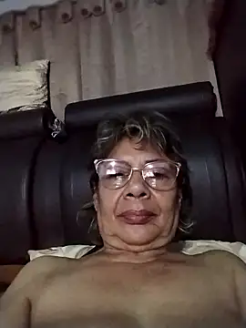 Snapshot of OliviaMorris1 chatting on March 2026 01:33:02 AM OliviaMorris1 online show from March 2026 01:33:02 AM