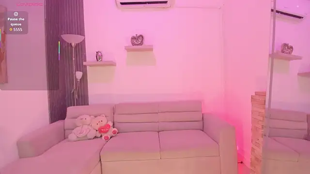 anuskah online show from December 2025 07:40:02 PM