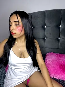 Rosa 25x online show from September 2025 01:14:02 PM