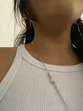 Rosa 25x online show from October 2025 02:51:02 PM