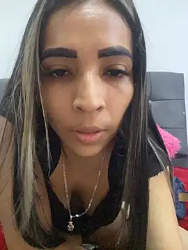 Rosa 25x online show from June 2026 01:03:02 PM