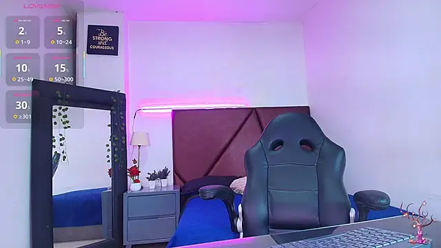 Lucass love online show from October 2025 04:46:01 PM