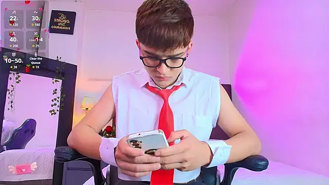 Lucass love online show from January 2026 01:17:02 PM