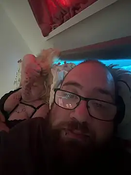 mrandmrsdarkside online show from April 2026 06:51:01 AM