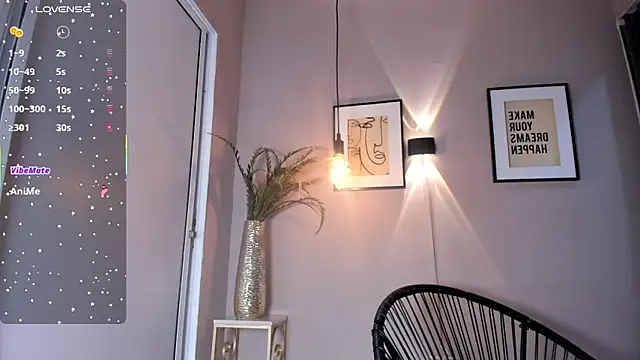 Snapshot of dulce_fiore07 chatting on October 2025 12:33:01 PM dulce fiore07 online show from October 2025 12:33:01 PM