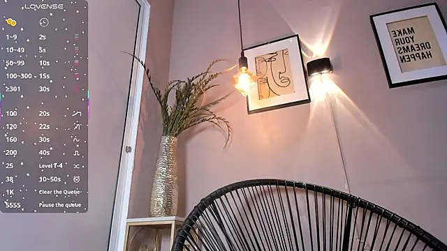 Snapshot of dulce_fiore07 chatting on November 2025 12:38:01 PM dulce fiore07 online show from November 2025 12:38:01 PM