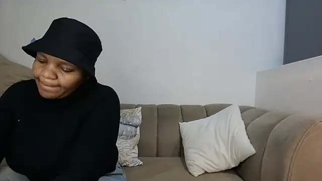 ChubbyBitch26 online show from May 2026 07:30:01 PM