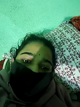 Snapshot of PIHU999 chatting on October 2025 01:07:02 AM PIHU999 online show from October 2025 01:07:02 AM