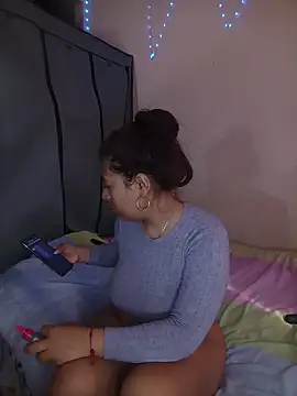 coonyhillss online show from April 2026 01:27:02 PM