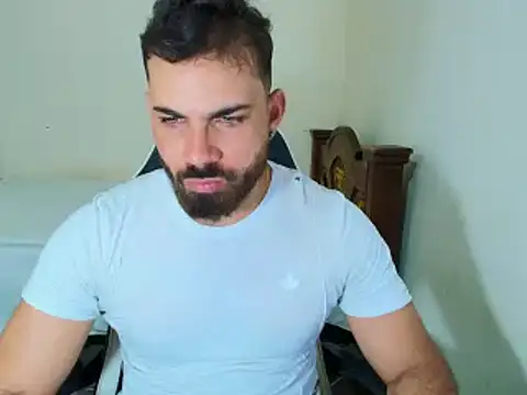 Snapshot of max_love255 chatting on September 2025 07:29:01 PM max love255 online show from September 2025 07:29:01 PM