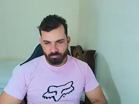 Snapshot of max_love255 chatting on October 2025 07:11:02 PM max love255 online show from October 2025 07:11:02 PM