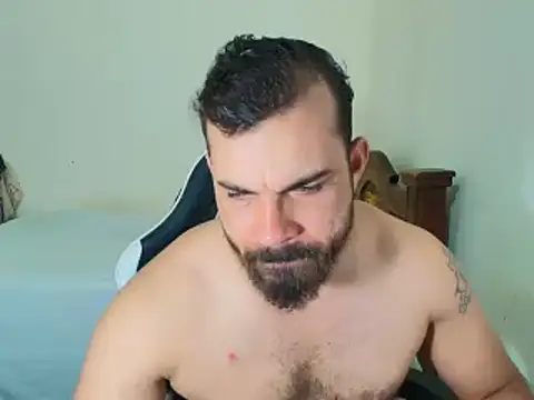 Snapshot of max_love255 chatting on October 2025 09:04:02 PM max love255 online show from October 2025 09:04:02 PM