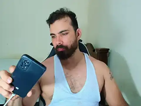 Snapshot of max_love255 chatting on October 2025 09:02:02 PM max love255 online show from October 2025 09:02:02 PM