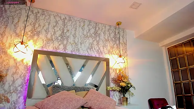 Snapshot of Aisha_poweer chatting on October 2025 02:17:02 AM Aisha poweer online show from October 2025 02:17:02 AM