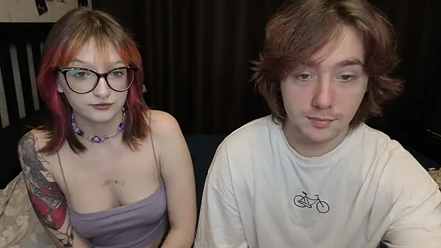 Snapshot of ellen_and_danny chatting on September 2025 05:48:01 PM ellen and danny online show from September 2025 05:48:01 PM