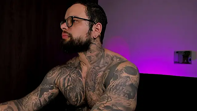 Snapshot of natevillage chatting on March 2026 11:10:01 AM natevillage online show from March 2026 11:10:01 AM