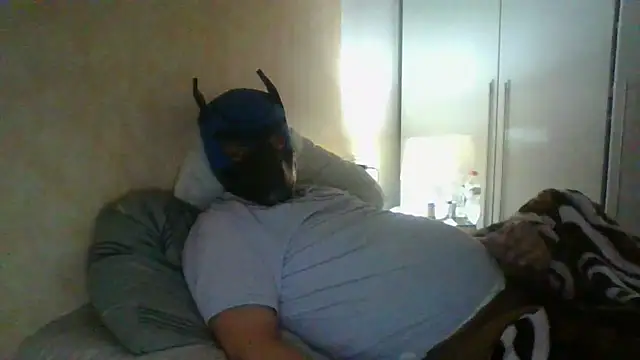 soumicuckold1 online show from March 2026 11:41:01 PM