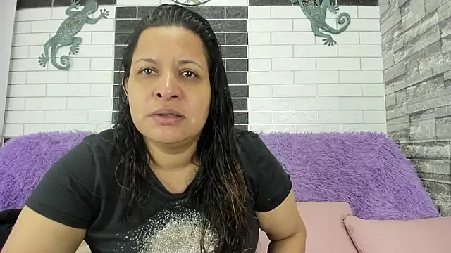 Sandra Milf love online show from September 2025 03:40:01 AM