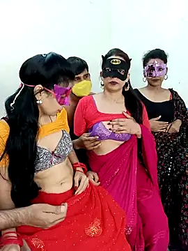 Snapshot of Sexy_kaira01 chatting on October 2025 04:19:01 PM Sexy kaira01 online show from October 2025 04:19:01 PM