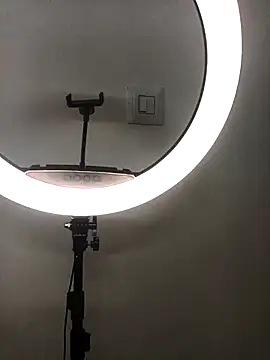 Snapshot of Sexy_kaira01 chatting on November 2025 03:47:02 PM Sexy kaira01 online show from November 2025 03:47:02 PM