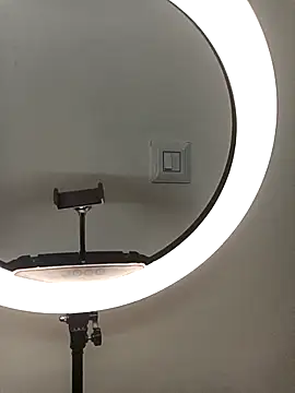 Snapshot of Sexy_kaira01 chatting on November 2025 04:09:02 PM Sexy kaira01 online show from November 2025 04:09:02 PM