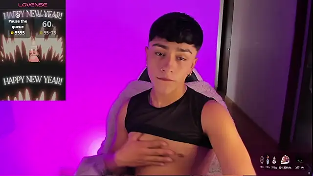 Snapshot of Matheewx_m chatting on February 2026 01:02:01 AM Matheewx m online show from February 2026 01:02:01 AM