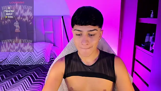 Snapshot of Matheewx_m chatting on February 2026 09:48:02 PM Matheewx m online show from February 2026 09:48:02 PM