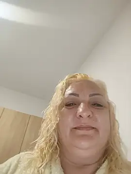 clarabbw47 online show from June 2026 09:45:01 PM