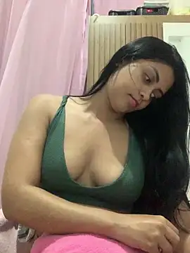 afroditii online show from January 2026 12:26:01 AM