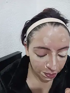 Snapshot of Rossi_ss1 chatting on October 2025 03:06:02 AM Rossi ss1 online show from October 2025 03:06:02 AM