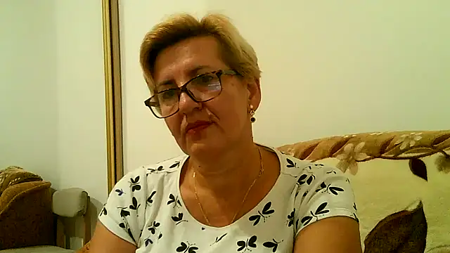 Dana4921 online show from September 2025 03:48:02 PM