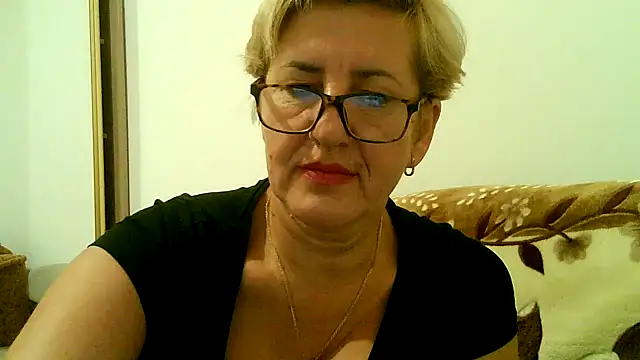 Dana4921 online show from September 2025 04:34:02 PM