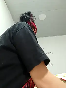 Snapshot of kim_lebanon chatting on February 2026 04:46:02 AM kim lebanon online show from February 2026 04:46:02 AM