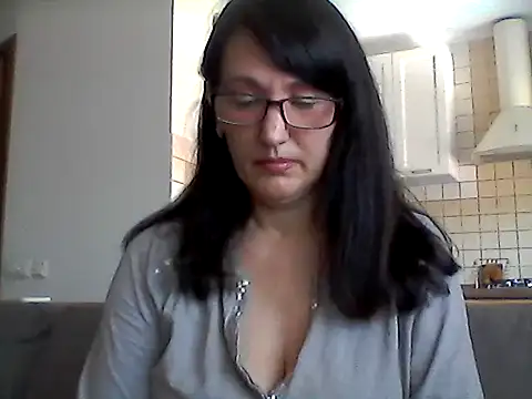 Elena48324 online show from May 2026 10:31:02 AM