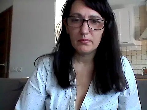 Elena48324 online show from May 2026 06:22:02 AM