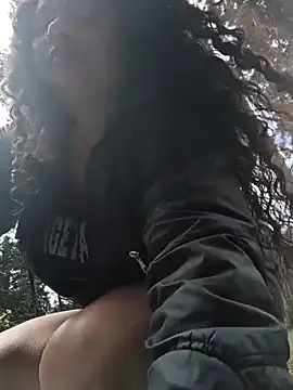 Yaya watson online show from November 2025 03:58:01 PM