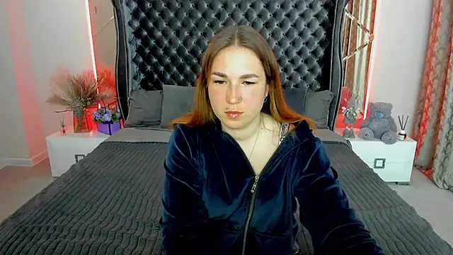 Sofii darling online show from April 2026 04:35:02 PM