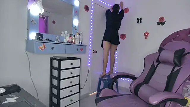 soffy rosses online show from June 2026 12:14:02 PM