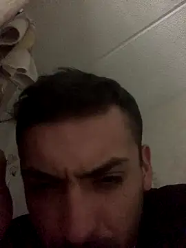 Snapshot of malek_xarx_ chatting on September 2025 02:33:02 AM malek xarx online show from September 2025 02:33:02 AM