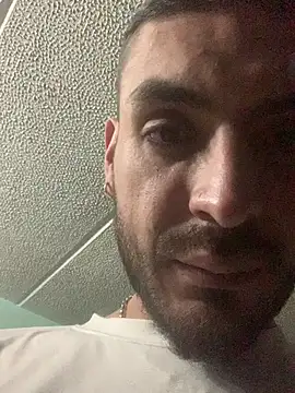 Snapshot of malek_xarx_ chatting on September 2025 02:15:02 AM malek xarx online show from September 2025 02:15:02 AM