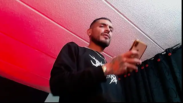 Snapshot of malek_xarx_ chatting on October 2025 02:58:02 AM malek xarx online show from October 2025 02:58:02 AM