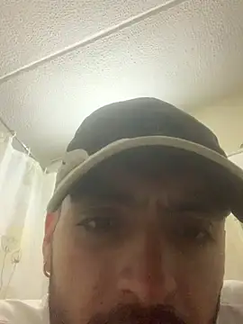 malek xarx  online show from December 2025 06:30:02 AM