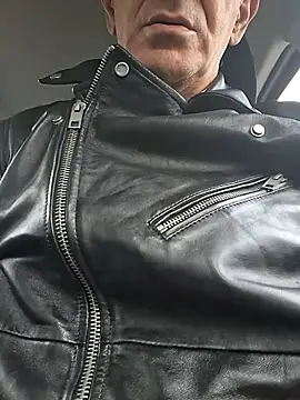 sebastianhotsex online show from October 2025 06:58:02 AM