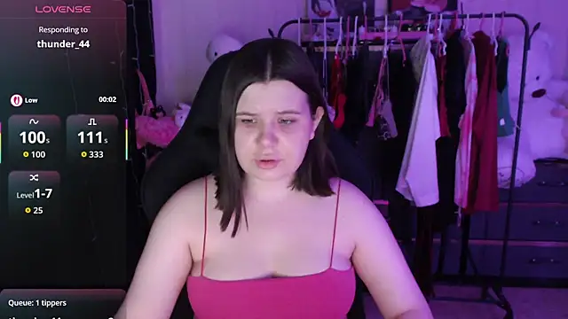 AmyVibess online show from June 2026 07:16:01 PM