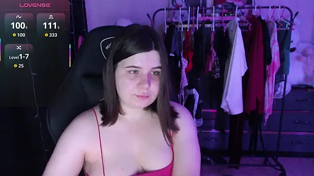 AmyVibess online show from June 2026 06:06:01 PM