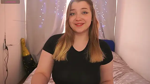 CuteSharloti online show from June 2026 04:09:02 PM