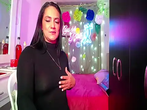 Snapshot of FernandaRui chatting on March 2026 12:04:02 AM FernandaRui online show from March 2026 12:04:02 AM